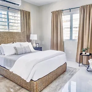 lovely-3-bedroom-ph-steps-to-the-beach.sanjuanpuertorico-hotels.com/